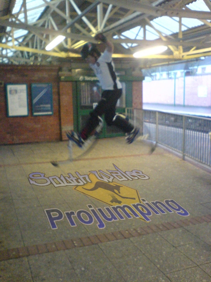 Jono - Split kick