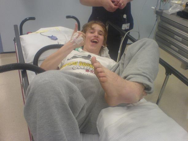 woooo Broken ankle