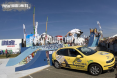 Zeb barani over car
